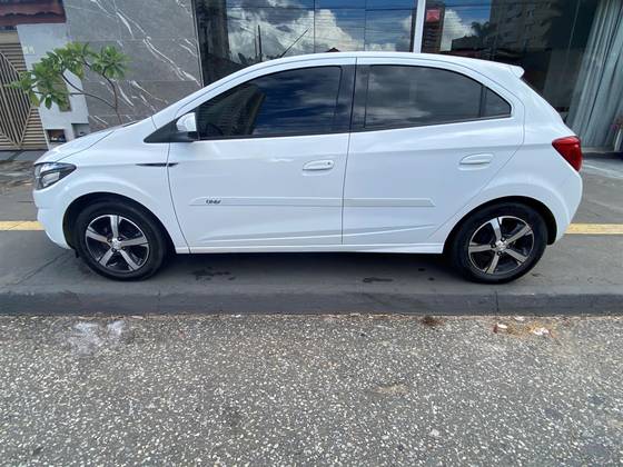 CHEVROLET ONIX 1.0 MPFI LT 8V FLEX 4P MANUAL